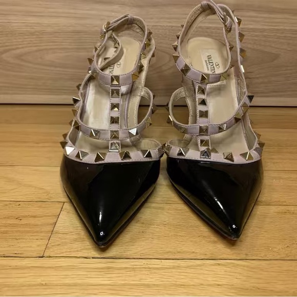 Valentino Black and Tan Studded Heels - Picture 3 of 8